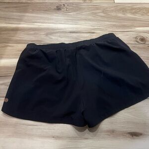 Black ten shorts size medium